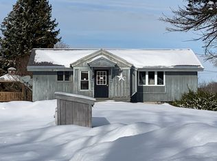 86 Fish Rd, Mexico, NY 13114