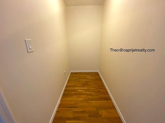 4th image of 327 Graham Ave APT 2