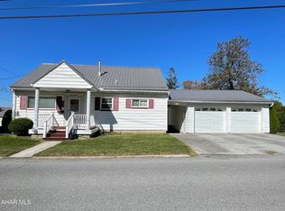 626 6th St, Cresson, PA