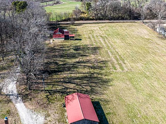 3rd image of 6746 Old Millington Rd