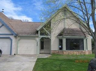5432 Lancaster Rd, Lakeport, CA 95453