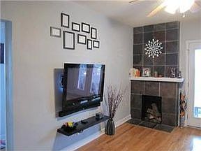 1st image of 16 W 34th St