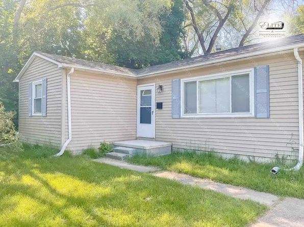 2710 E Pierson Rd, Flint, MI 48506