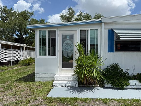 2nd image of 20 Quince Ave
