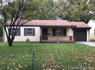 29 Beverly Rd, Springfield, IL 62702