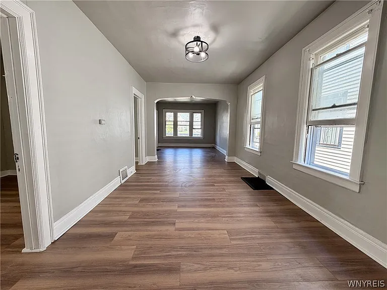 73 Inter Park Ave — Photo 10