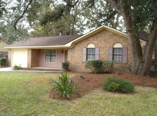 414 Edward Dr, Ladson, SC 29456