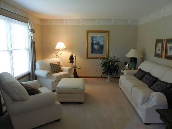 4th image of 4508 Trail Wood Cir N