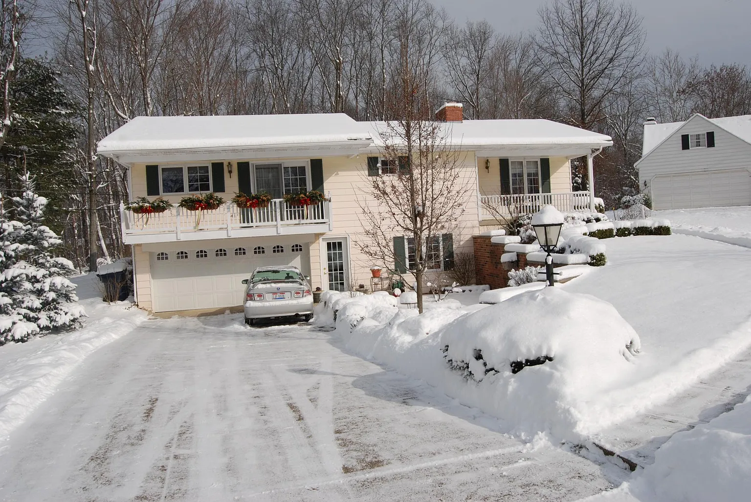 139 Pine Village Dr photo 1