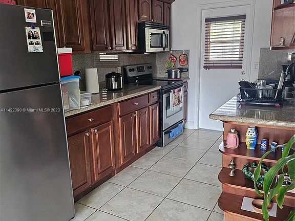 5th image of 10663 NW 45th St #10663