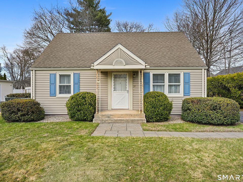 1st image of 73 Diamond Avenue