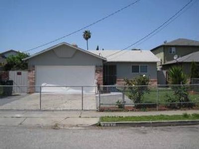 2247 Terra Villa St, East Palo Alto, CA, 94303