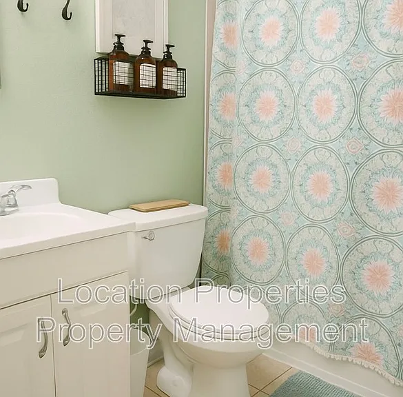 608 W 25th St #2 — Photo 7