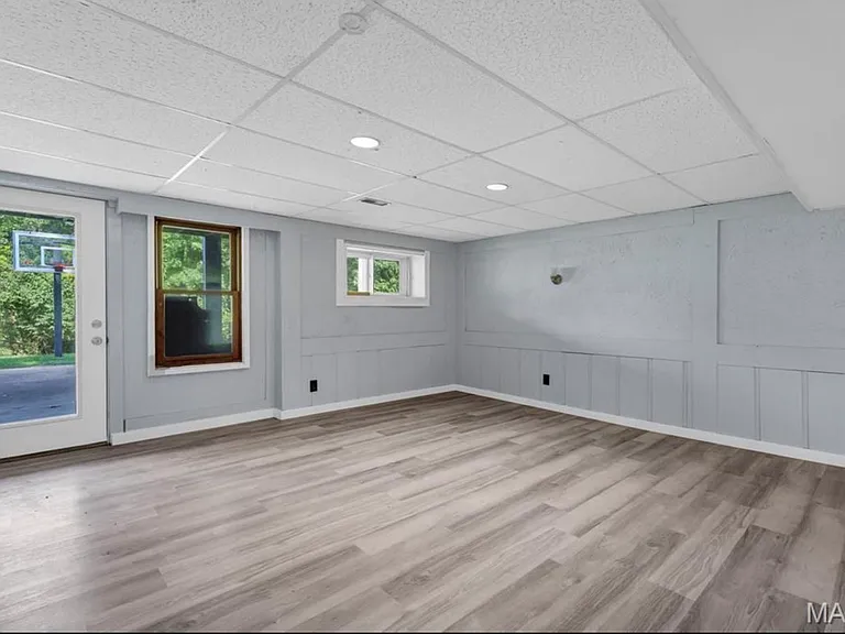 Pepperrell Dr — Photo 16