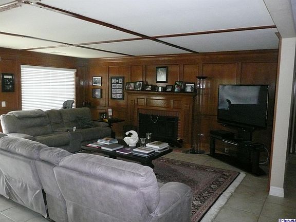 4th image of 5865 Woodglen Dr