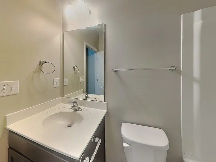 733 Point Andrews Dr SW — Photo 17
