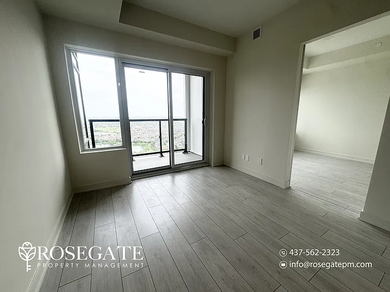 8020 Derry Rd W #2405 — Photo 4