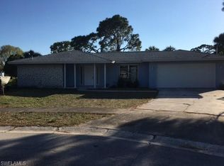 4866 Lema Ct, North Fort Myers, FL 33903
