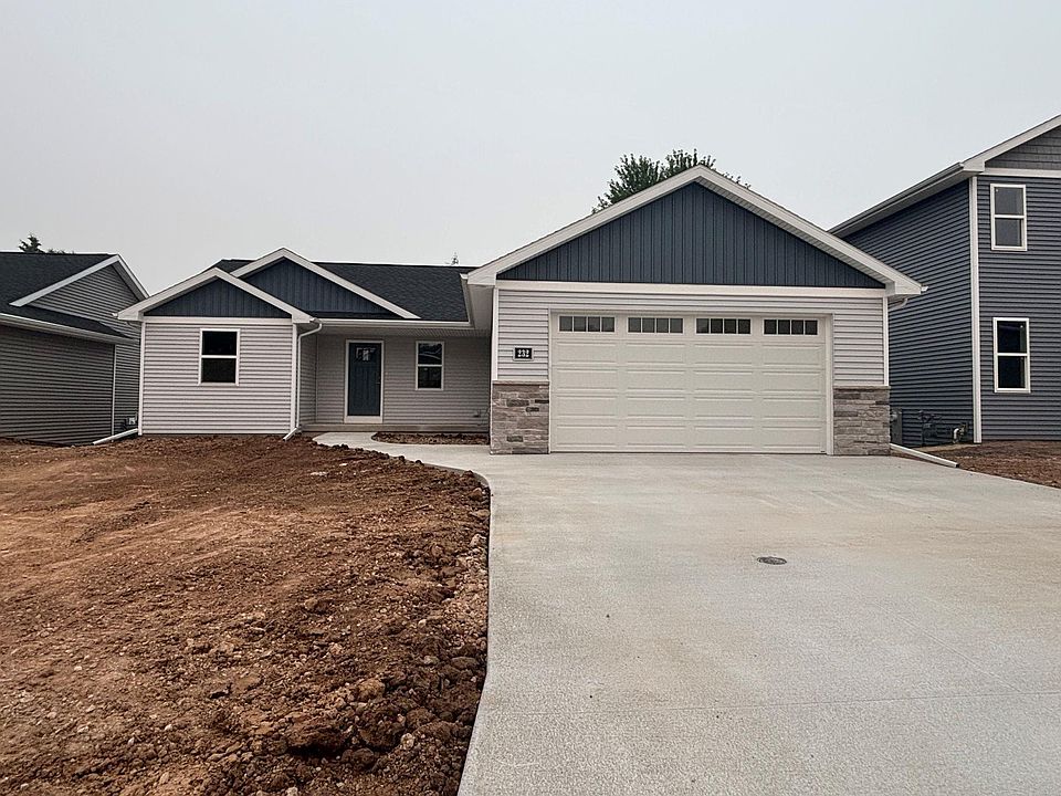 1st image of 232 Fairview Ln