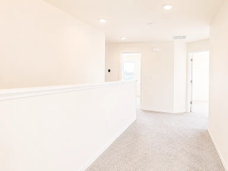 9581 Sandy Bluffs Cir — Photo 5