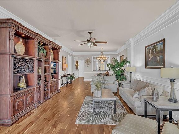 3rd image of 36 W Harbour Isle Drive #PH04