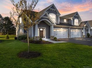 10 Park Ave #10, Mystic, CT 06355