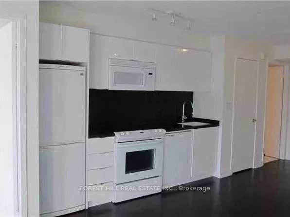 10 Capreol Ct, Toronto, ON