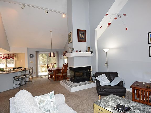 4th image of 3951 N Rosewood Ct