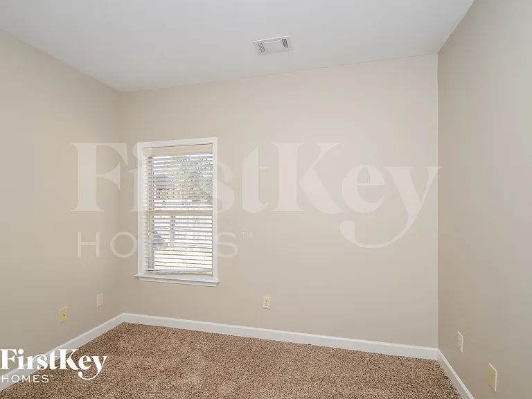 7706 Authur Dr — Photo 13