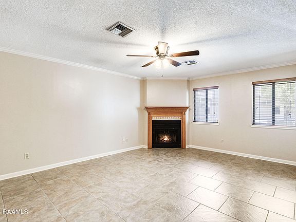 4th image of 3500 E Simcoe St APT 25