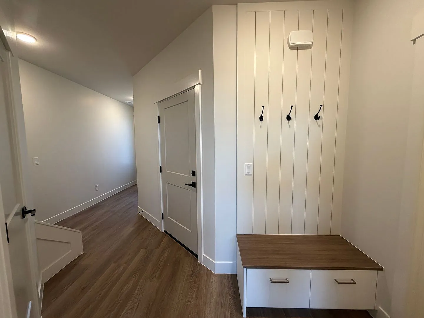 Brand New Townhome For Rent By Crimson Cliffs! — Photo 4