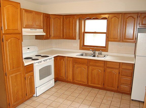4th image of 411 Glenwood Dr