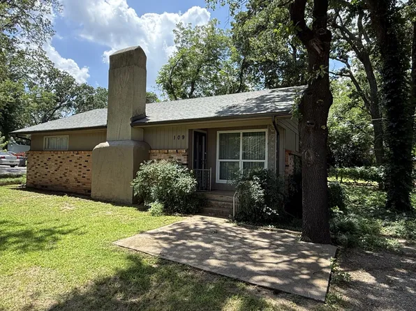 109 Churchill Ln, Pottsboro, TX 75076