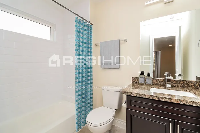 2326 Saint Emanuel St — Photo 12