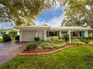 8681 143rd St, Seminole, FL 33776