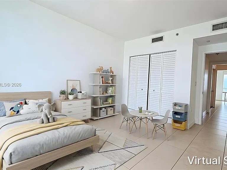 19400 Turnberry Way #1132 — Photo 14