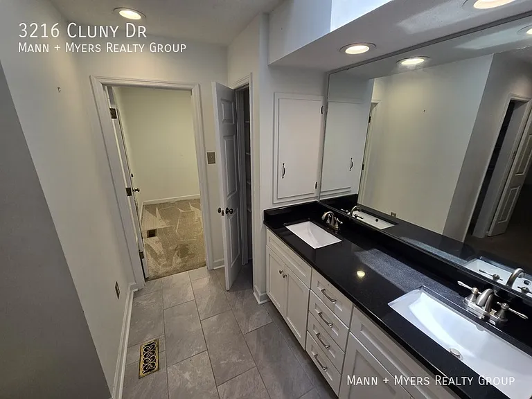 3216 Cluny Dr — Photo 34