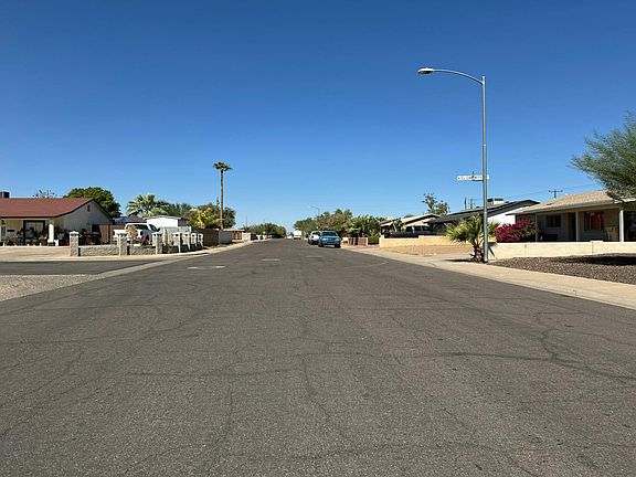 4th image of 8403 N 83rd Dr