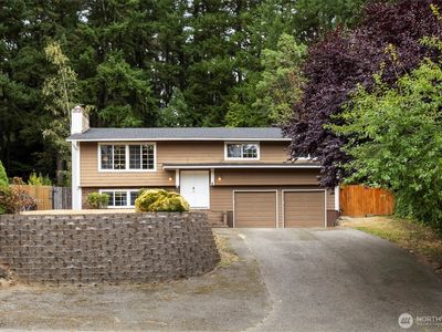 575 NE Conifer Drive, Bremerton, WA, 98311