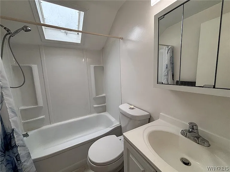 54 Carl Rd — Photo 9