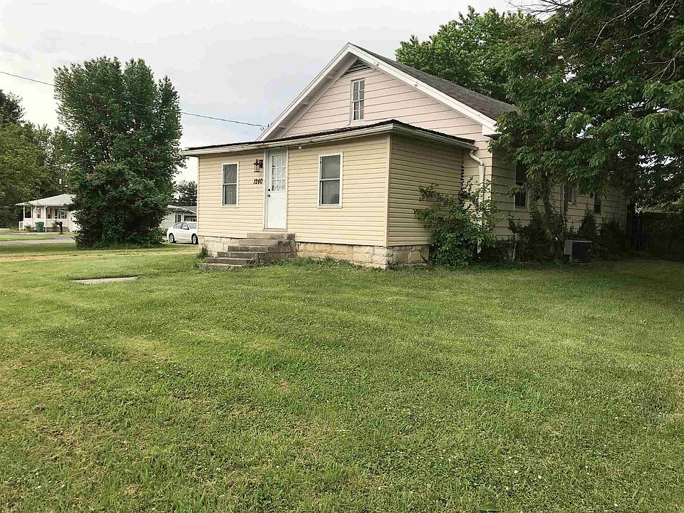 2nd image of 1240 S Curry Pike