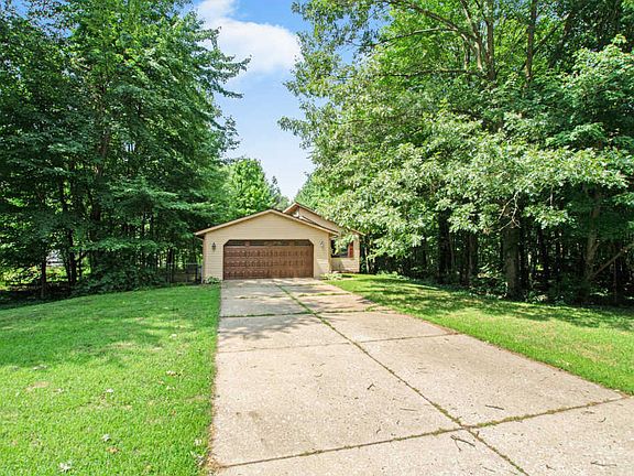 5th image of 4182 Ponderosa Dr