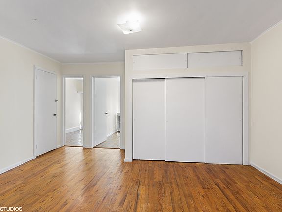 4th image of 510 Henry St
