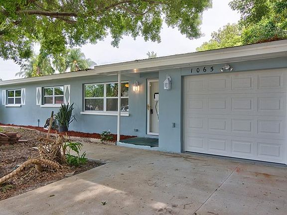 2nd image of 1065 Glenwood Dr