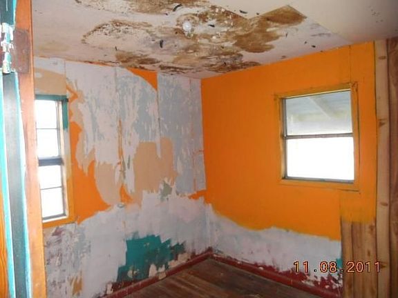 5th image of 103 N Storer Ave