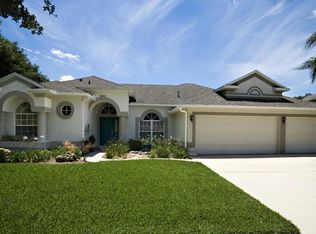 73 Camelot Ridge Dr, Brandon, FL 33511