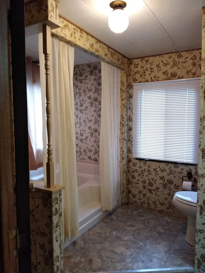 2 bed 1 bath for rent — Photo 3