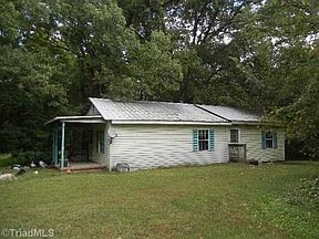 1st image of 2614 White Ln
