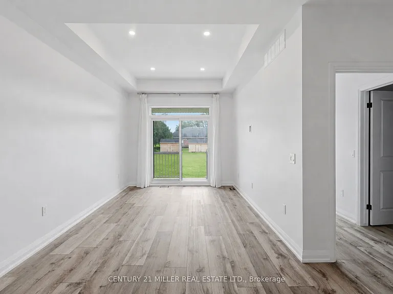 362 Wellington St E — Photo 7