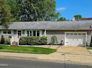 42 Middlesex Rd, Matawan, NJ 07747
